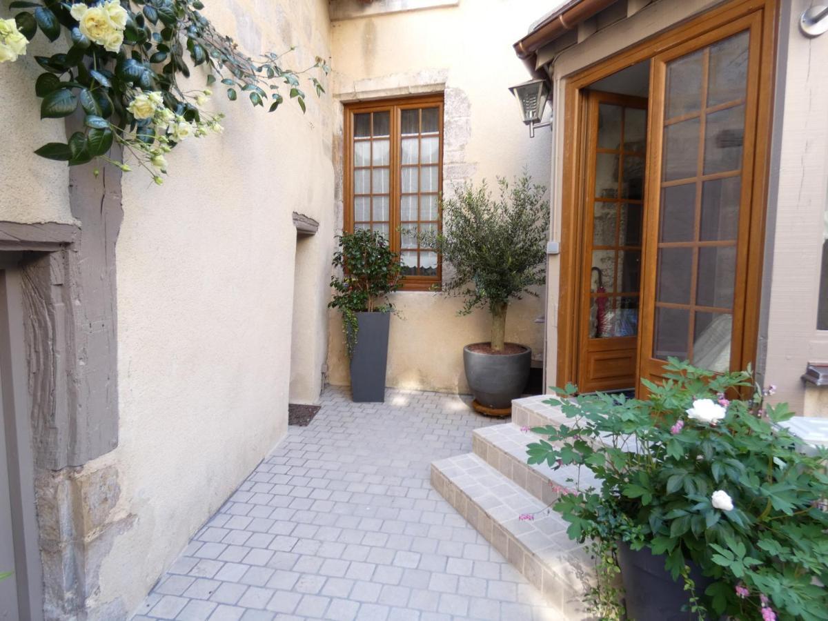 Вилла Le Logis St Pere Сансер Экстерьер фото